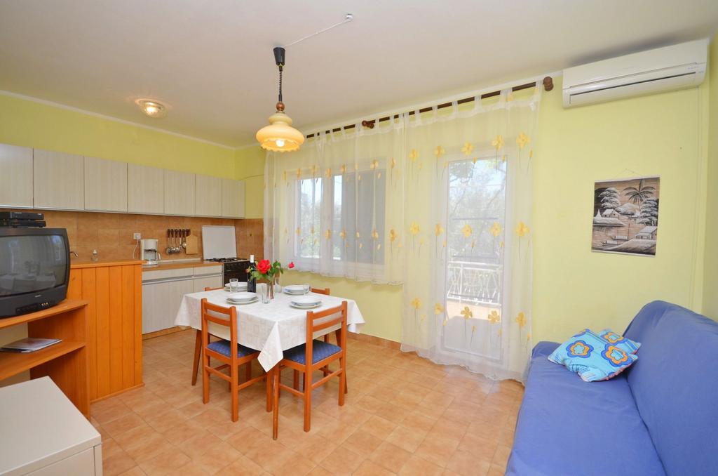 Apartments Secret Garden Vodice Exterior photo