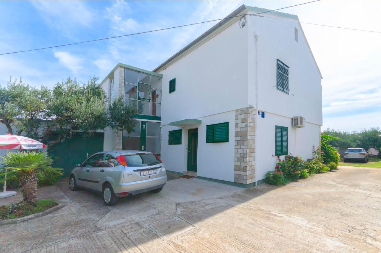 Apartments Secret Garden Vodice Exterior photo